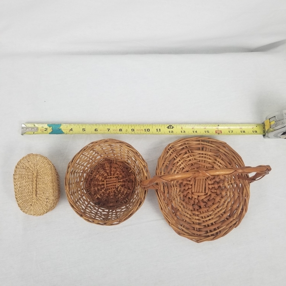 Set of three vintage wicker baskets - Picture 14 of 15